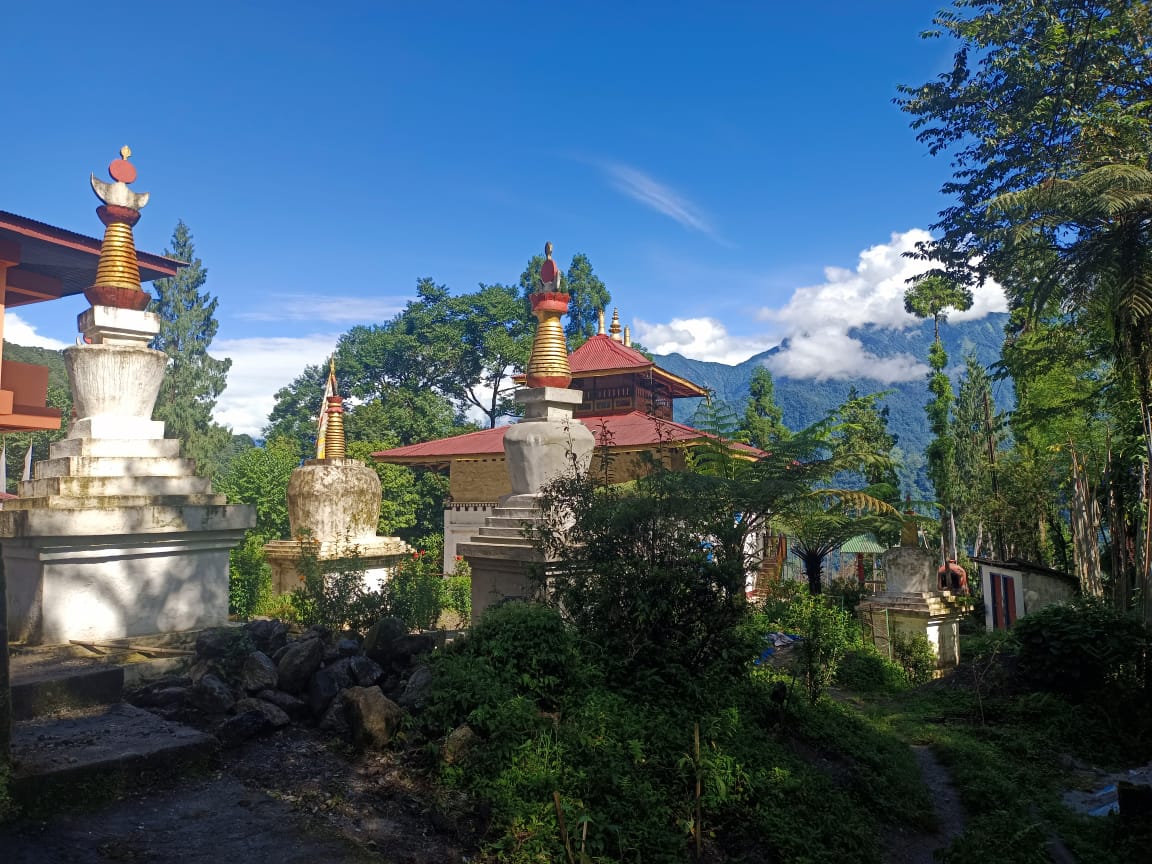 Maṇana Meditation Header